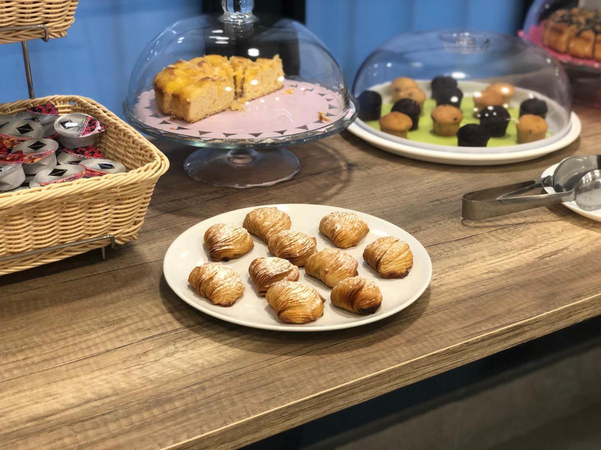 B&B I Borbone Napoli Ngoại thất bức ảnh
