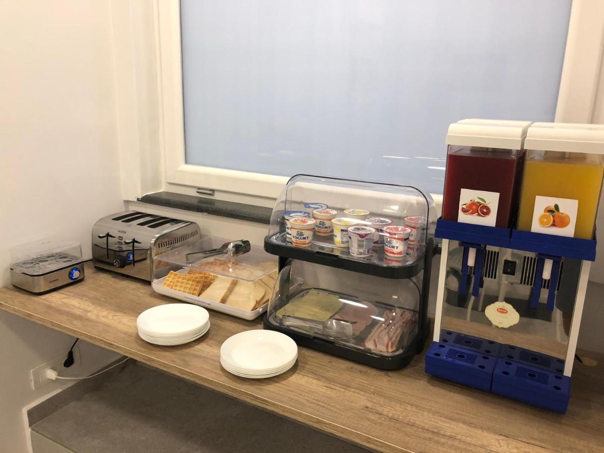 B&B I Borbone Napoli Ngoại thất bức ảnh