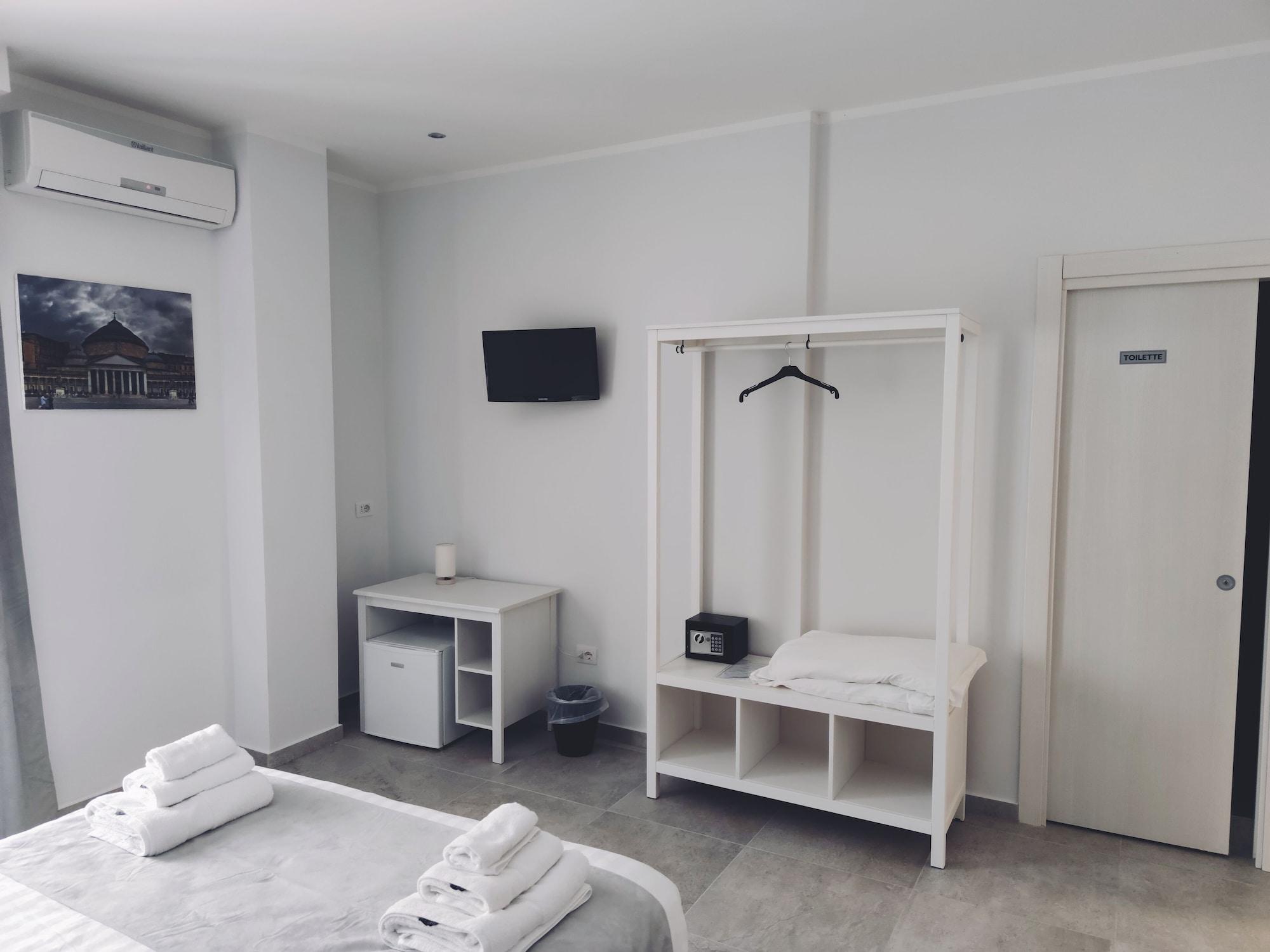 B&B I Borbone Napoli Ngoại thất bức ảnh