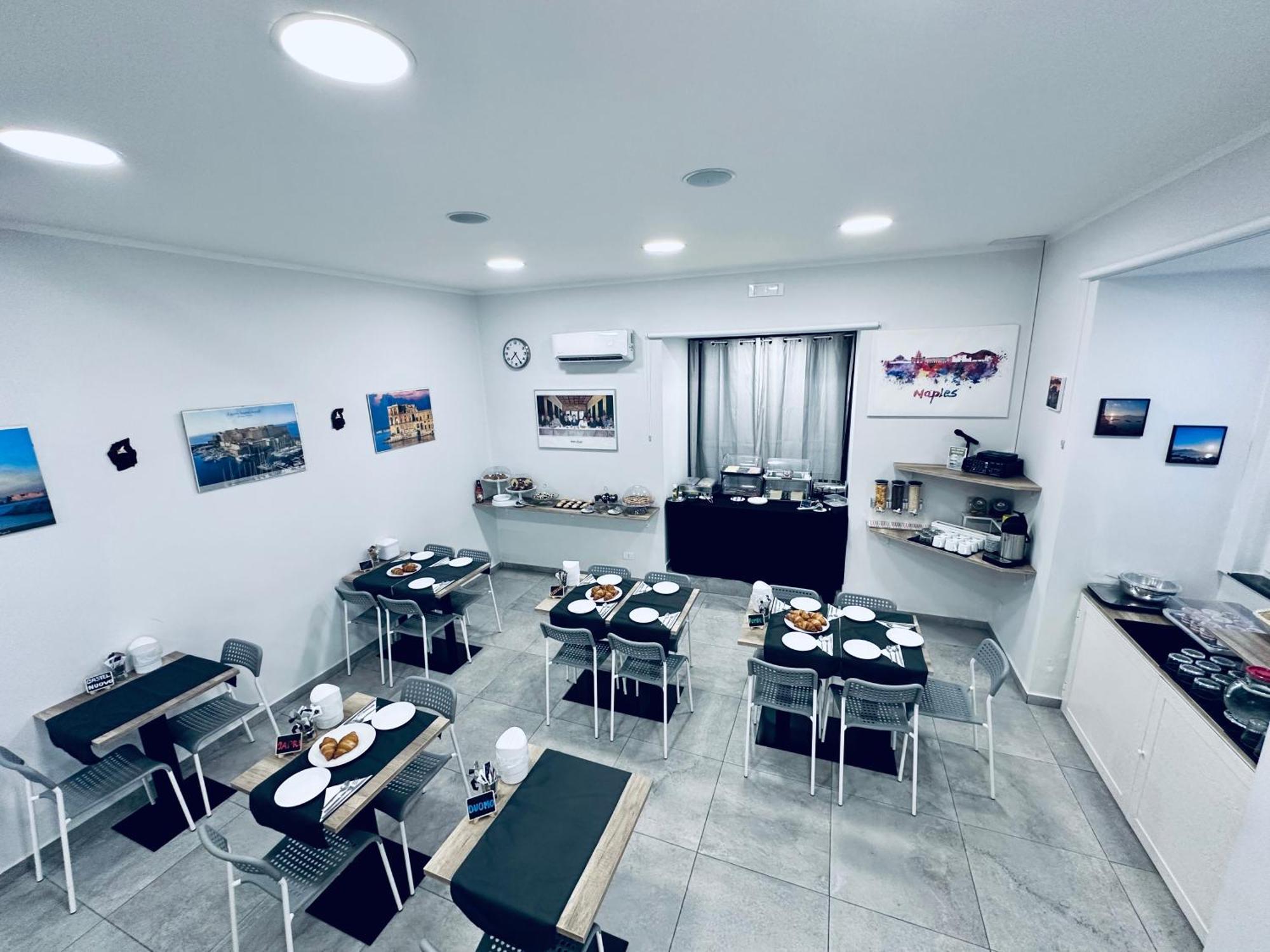 B&B I Borbone Napoli Ngoại thất bức ảnh