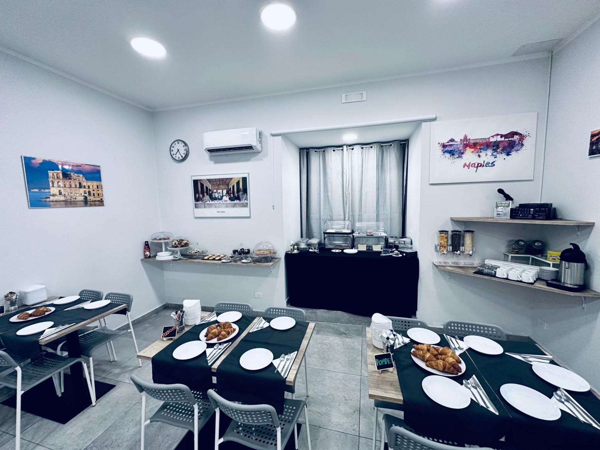 B&B I Borbone Napoli Ngoại thất bức ảnh