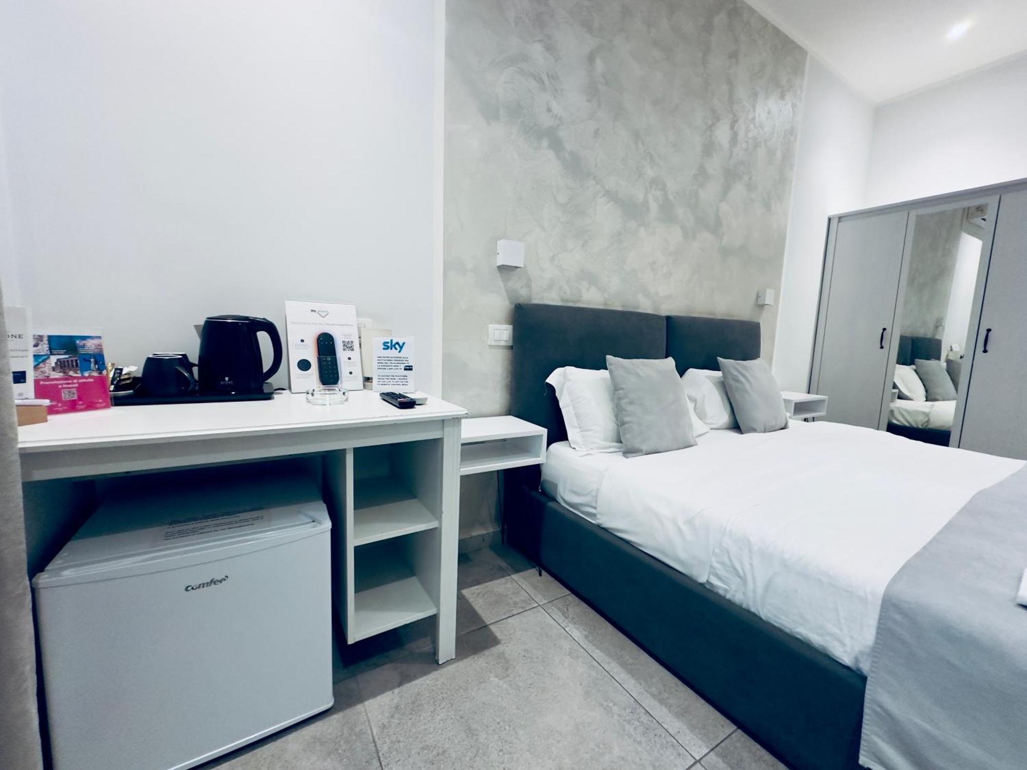 B&B I Borbone Napoli Ngoại thất bức ảnh