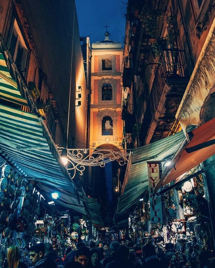 B&B I Borbone Napoli Ngoại thất bức ảnh