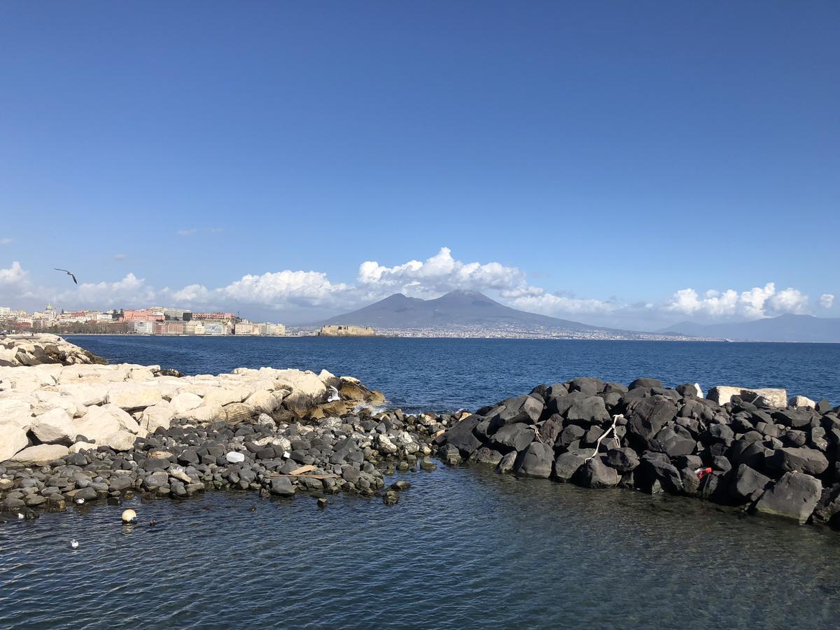 B&B I Borbone Napoli Ngoại thất bức ảnh